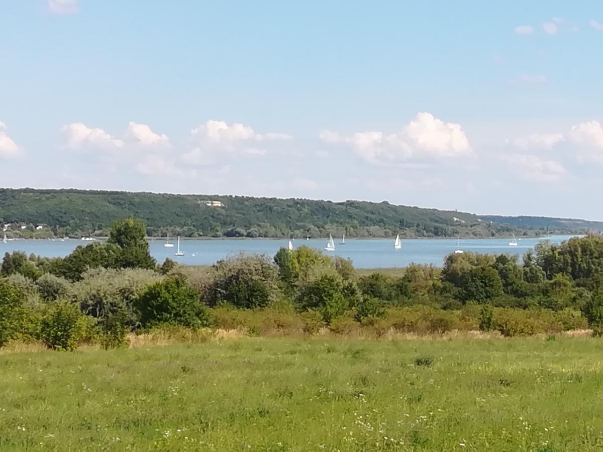 Betty Apartman Balatonfůzfő Zewnętrze zdjęcie