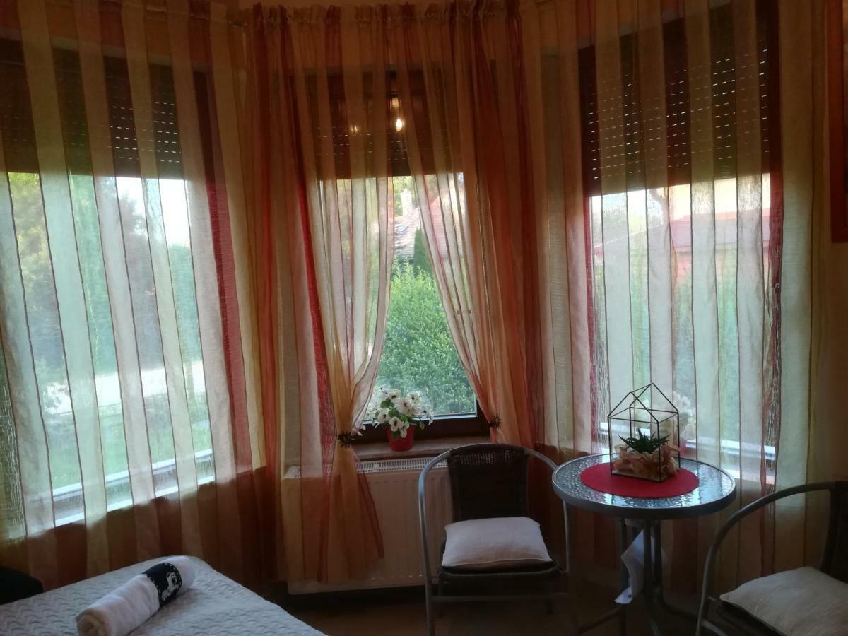 Betty Apartman Balatonfůzfő Zewnętrze zdjęcie